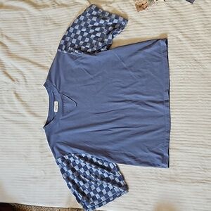 Roolee Casual Top Checkered Sleeves